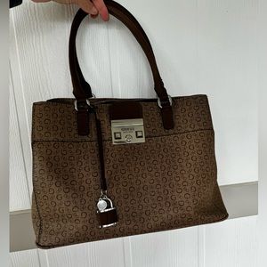 Guess purse and matching wallet
